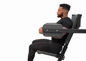 Machine Lateral Raise